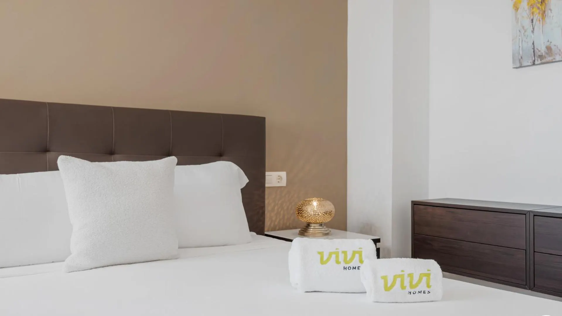 Apartment Vivi Homes - Casa Skye Pool, Terrace & Sea View Estepona