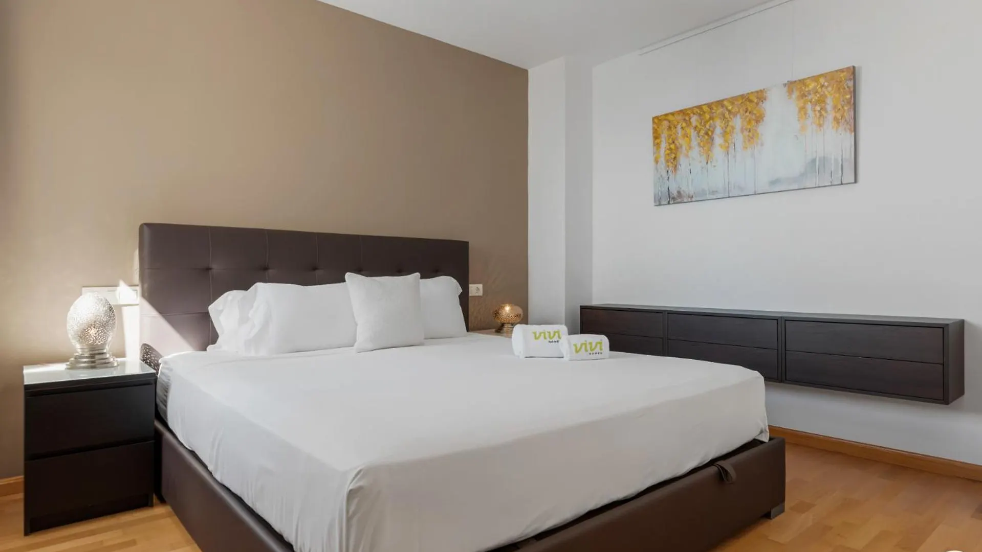Vivi Homes - Casa Skye Pool, Terrace & Sea View Estepona